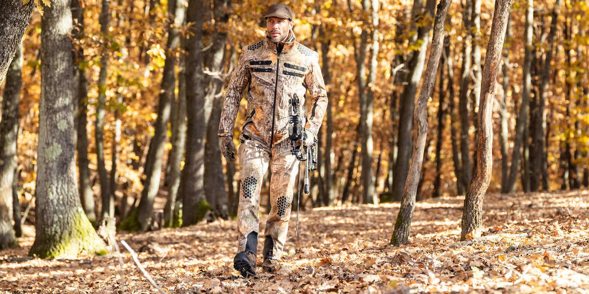 midday turkey tactics in quiet woods, midday turkey hunting, silent gobblers, birds, lightweight hunting clothing, quiet pants, breathable camo for turkey hunting