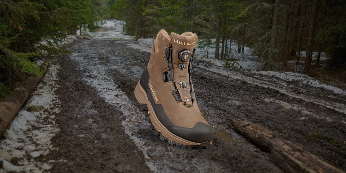 insulated hunting boots vs waterproof hunting boots